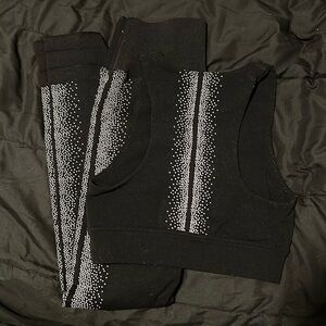 Fabletics Sports Bra and Leggings